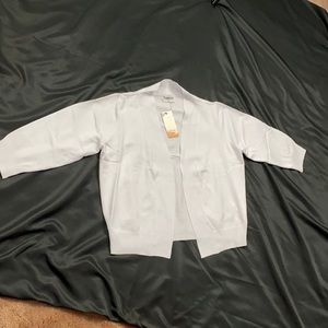 White Vneck long sleeve knit cardigan